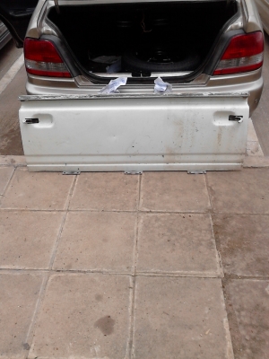 ฝาท้าย ISUZU แบบเปิดดึงซ้ายขวา   TEL.081-427-3941