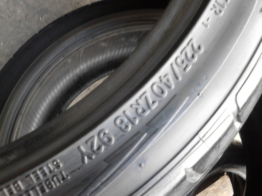 225/40R18 TOYO PROXES T1R MADE IN JAPAN ชุด 4 เส้น TEL.081-427-3941