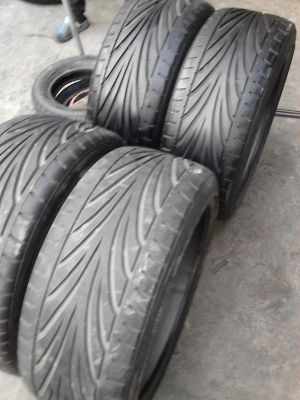 225/40R18 TOYO PROXES T1R MADE IN JAPAN ชุด 4 เส้น TEL.081-427-3941
