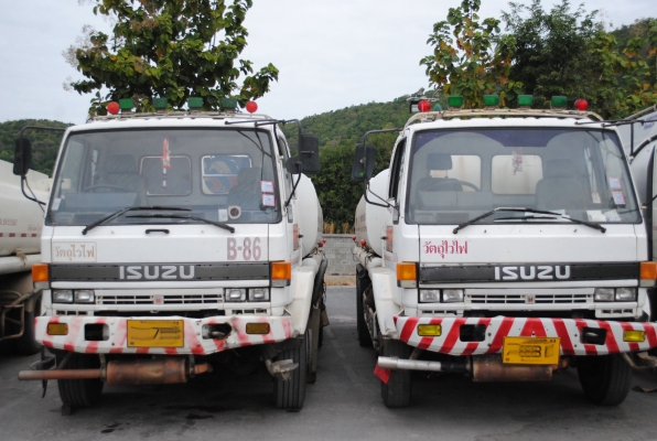 ขายรถบรรทุกสิบล้อ