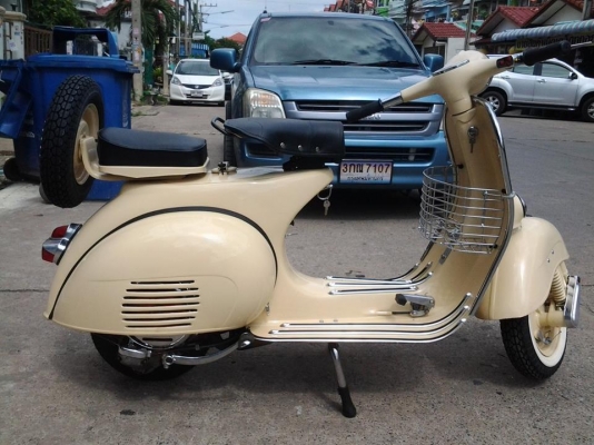 รับสั่งทำ Vespa และบริการหลังการขาย ร้าน Pong_Motor_Classic รับซ้อม ปะผุ ผ่นสี ขายซาก บริการครบวงจร
