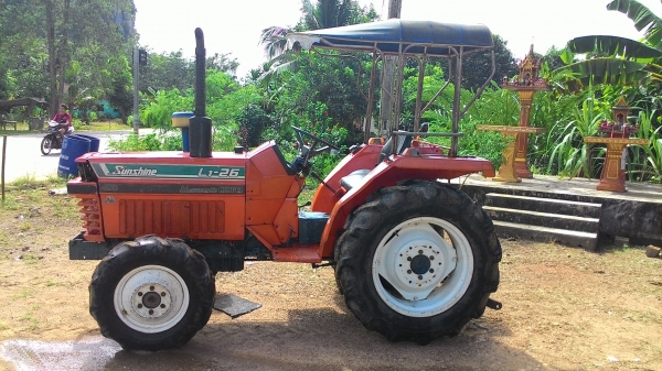 ขายรถไถ Kubota L1 26แรง สองเพลา เหลือ 90000 ยาท