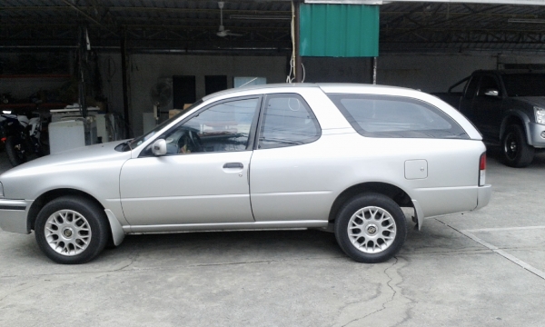 ขายนิสสัน nv  ปี 54 รถบ้านแท้ 100\% ราคา 85000