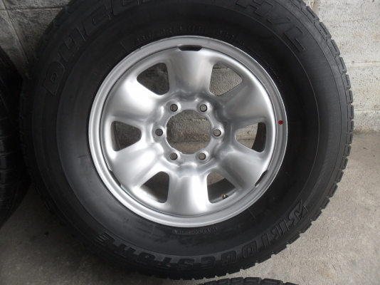 ล้อกะทะ 16นิ้ว 6รู พร้อมยาง สวยๆ 4 ล้อ ราคา 6900 บาท