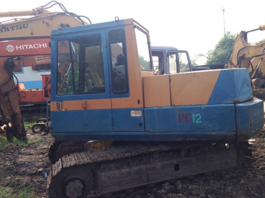 KOMATSU PC100-3 รถในสภาพแน่น เอกสารใบซื้อขาย