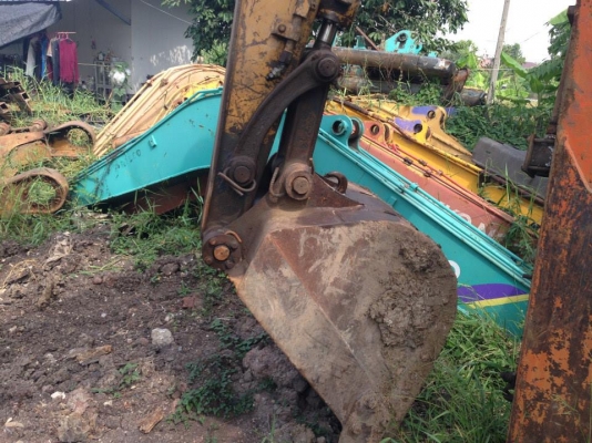 KOMATSU PC100-3 รถในสภาพแน่น เอกสารใบซื้อขาย