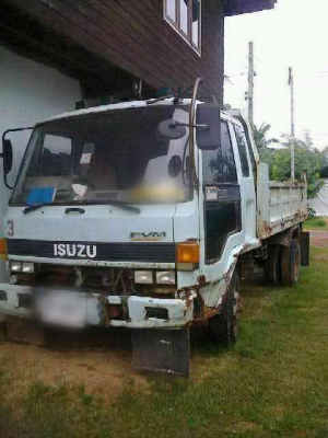 ขาย ISUSU  รถดั๊มพ์