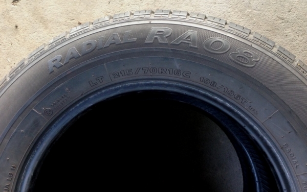 ขายยาง HANKOOK 215/70/16 ปี13