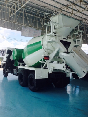 ขายด่วนรถโม่ปูน 5 คิว ระบบเฟือง ปี 2546