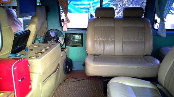 NISSAN URVAN ปี96 NGV2ถัง ออโต้ NISSAN URVAN ปี96 NGV2ถัง ออโต้