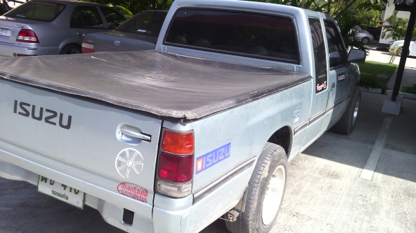 ขายรถกระบะอีซูซุมังกรทองแคปจดทะเบียนมีค39ราคา135000โทร0847944751