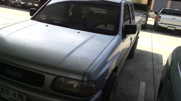 ขายรถกระบะอีซูซุมังกรทองแคปจดทะเบียนมีค39ราคา135000โทร0847944751