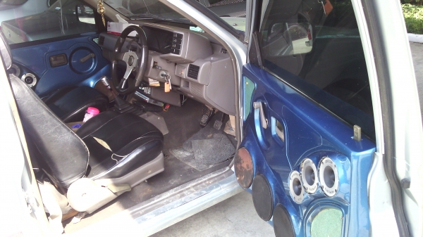 ขายรถกระบะอีซูซุมังกรทองแคปจดทะเบียนมีค39ราคา135000โทร0847944751