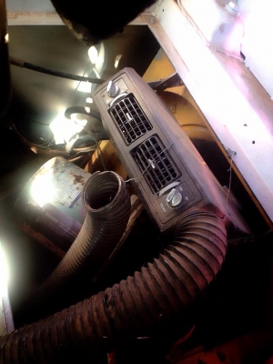 ***ขายแล้วครับขอบคุณ Truck2hand ขายแบคโฮ 200 ยอดนิยม KOBELCO MARK3 SK200 S.No.11630 เก๋งน้ำเงิน เครื่องเดิม ปั้มเดิม ไฟฟ้าตัด เครื่องMITSU 6D31-135HP 6สูบ เครื่องดีแห้ง แน่นดี แรงดี ปั้มK3V แห้งๆแรง ทำงานดี คล่องตัว บูมอาร์มสวย ไม่ปะไม่ดาม บุ้งกี๋ดี ยังหน