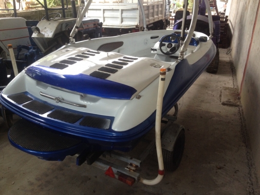 ขายเรือเร็วสปีดโบ๊ท ยี่ห้อYAMAHA 175แรง พร้อมเทลเลอร์ใช้งานน้อย1950ชั่วโมง ราคาเงินสดลดได้อีก