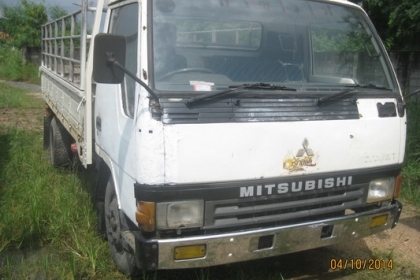 ขาย mitsu 110 แรง ปี 42 กระบะคอก 4.3 m พร้อมใช้ โทร 088-4501277