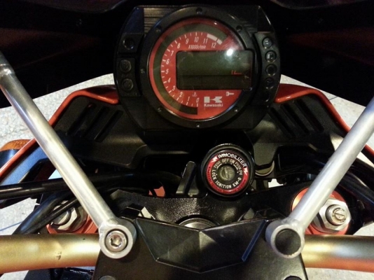 New!!--kawasaki z1000 โฉม 04-06 สพม. แท้ รถใช้เจ้าเดียวตั้งแต่ประกอบ สดสวย กริ๊บ