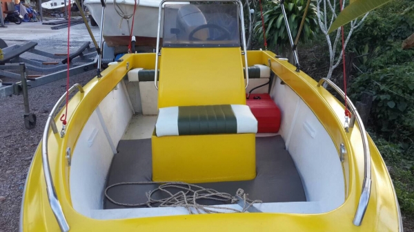 ขายด่วนเรือเร็วพร้อมเครื่อง30แรงโฟร์สโตรก สวยมากๆ