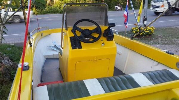 ขายด่วนเรือเร็วพร้อมเครื่อง30แรงโฟร์สโตรก สวยมากๆ