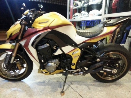 New!!--kawasaki z1000 ปี 2014 ทบ. ไม่ล้มไม่ชน สวยกริ๊บ Limited สีเดียวในไทย!!!