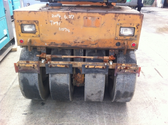 รถบด SAKAI  TW41#11574 โทร 098-858-5524 สามภพ ครับ