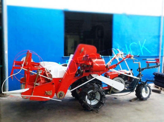 ขายถูกรถเกี่ยวนวดข้าวเล็กอเนกประสงค์