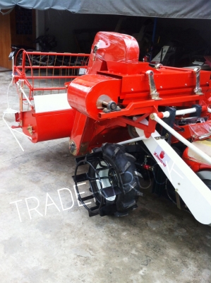 ขายถูกรถเกี่ยวนวดข้าวเล็กอเนกประสงค์