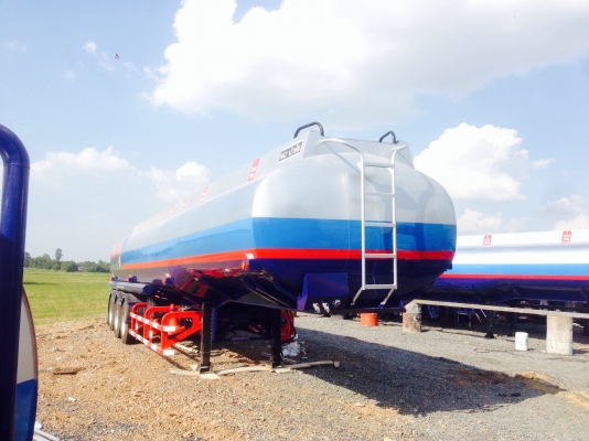 ขายรถ เทรเลอร์น้ำมัน
