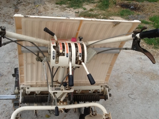 รถดำนา kubota ns300 สภาพดีพร้อมใช้ราคาไม่แพง