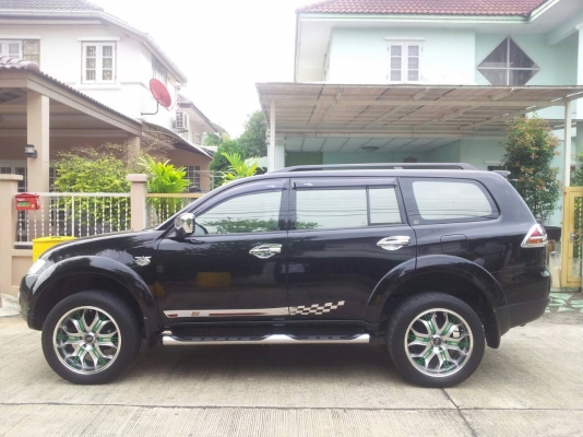 รถบ้าน มือเดียวออกห้าง