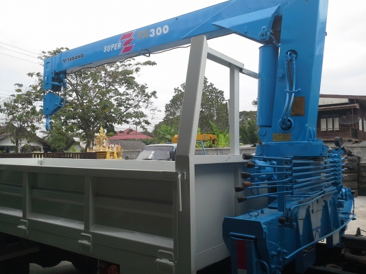 ขาย 6 ล้อ   HINO   KM 779   ติดเครน 3 ตัน