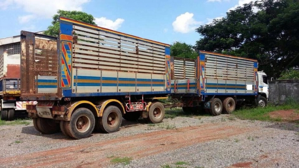 ขายรถสิบล้อ  HIno MEGa FM 320 ปี 49 คอกเกษตรดั้ม มิเนียม พ่วงแม่ลูก