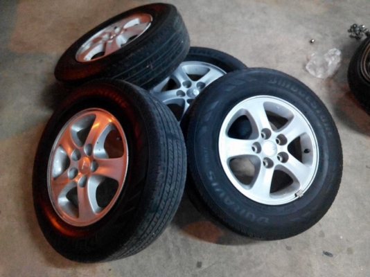 ล้อเดิมไทรทัน