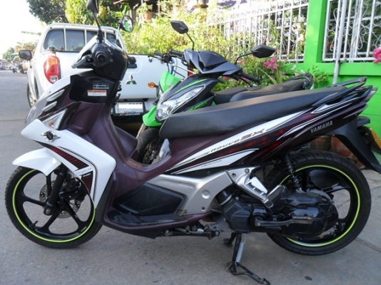 นูโวหัวฉีด SX 125cc. วิ่งน้อยเดิมๆทั้งคัน สภาพดี ภาษีไม่ขาด นูโวหัวฉีด SX 125cc. วิ่งน้อยเดิมๆทั้งคัน สภาพดี ภาษีไม่ขาด