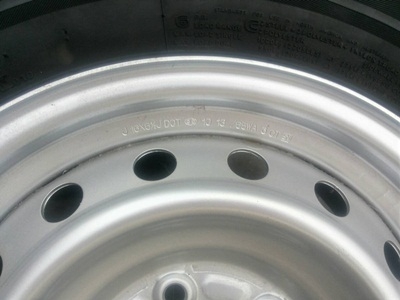 ขายล้อกะทะขอบ16 6รู พร้อมยาง215/70/16 4 ล้อ ล้อไม่มีดุ้ง คอ ยาง215/70/16 ปี 11 HANKOOK ดอกสวยใช้ได้อีกนาน (ส่งต่างจังหวั ขายล้อกะทะขอบ16 6รู พร้อมยาง215/70/16 4 ล้อ ล้อไม่มีดุ้ง คอ ยาง215/70/16 ปี 11 HANKOOK ดอกสวยใช้ได้อีกนาน (ส่งต่างจังหวั