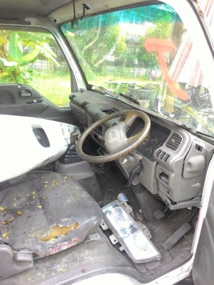 หัวเก๋ง NPR ญี่ปุ่นไฟ24v