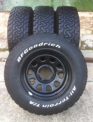 ขายล้อกะทะ rock crawler พร้อมยาง bf ขอบ 17