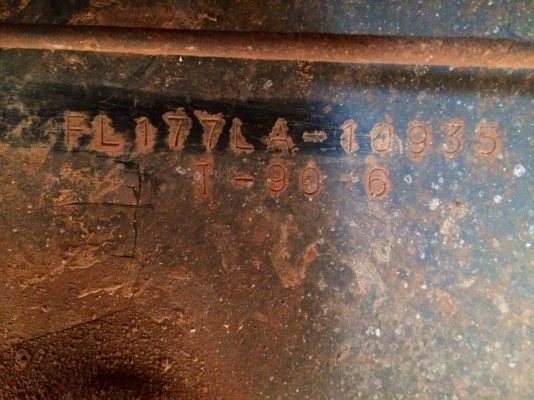 ขายด่วน  รถสิบล้อเพลาเดียว  HINO  FL17 เครื่อง EH700  สภาพดีมากพร้อมใช้งาน  เอกสารพร้อม