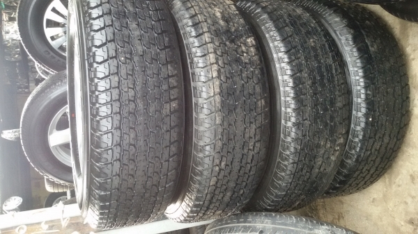 ขายล้อ isuzu ขอบ17พร้อมยางป้ายแดงชุดละ18500