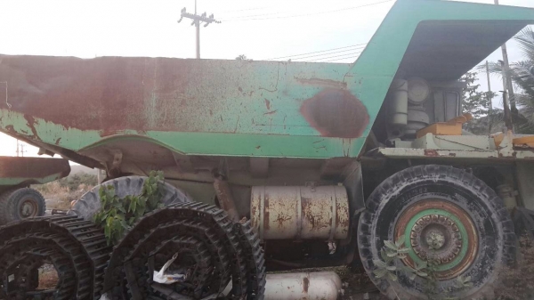 ขายรถดัมพ์เบอร์หินใหญ่ ยี่ห้อ ยูคิก เครื่องวอลโว่ มี 3 คันราคาคันละ 750000 ขายเหมา 2100000