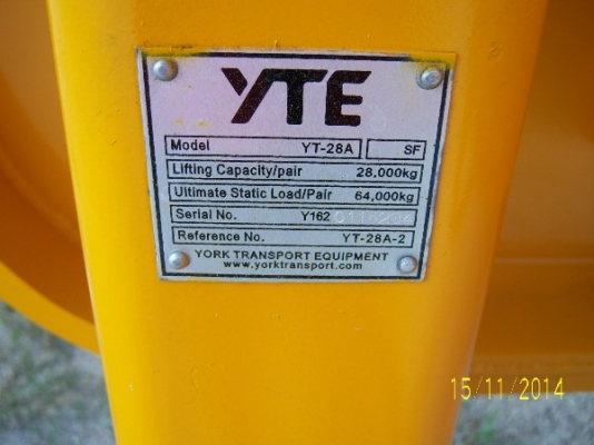 LOW BED 3 เพลา ท้ายเปิด สูง 1.15x2.5x12.5 เมตร ติดต่อคุณนริศ 081-733-5156 LOW BED 3 เพลา ท้ายเปิด สูง 1.15x2.5x12.5 เมตร ติดต่อคุณนริศ 081-733-5156