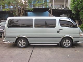 รถตู้สวย พร้อมใช้ รถตู้สวย พร้อมใช้