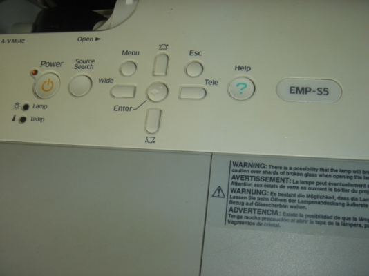 ขายโปรเจคเตอร์ EPSON ถูกๆครับ