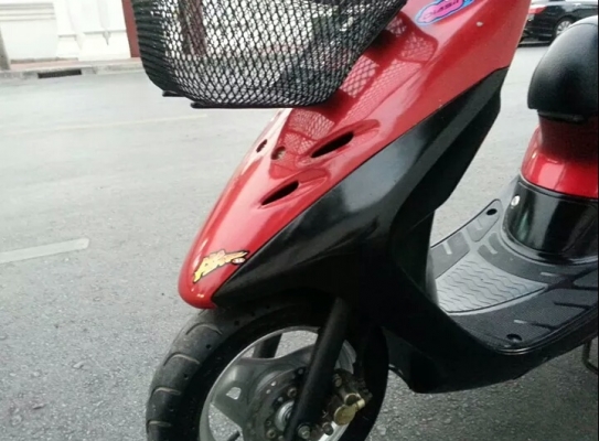 ขายรถป๊อบ HONDA DIO. ZX สีเลือดหมู สวยสวย สภาพดีพร้อมใช้งาน สตาร์ด มือเท้า เครื่องดี ขับนิ่ม ซื้อปัยมั่ยผิดหวังคับ ขอขาย 12000 บาท K.tum 0971977571. ส่งทั่วไทย กทมส่งฟรี