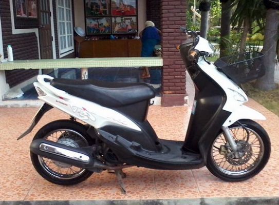 ขาย Yamaha mio จดปี48รถเดิมสีสวย พร้อมใช้