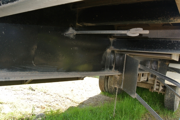 SMM หางพื้นเรียบสามเพลาแท้ คุณโหนก จ.นครปฐม มัดจำมาแล้วคะ 9,980 บาท ยังคงเหลือชำระเงินสด เป็นจำนวน  315,020 บาทคะ