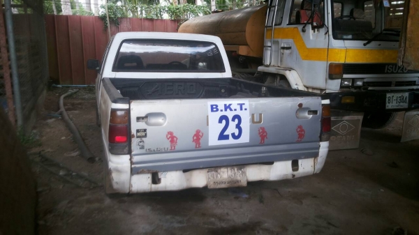 ขายเหมาแบบ ถูกๆครับ ISUZU มังกรทอง หัวเดียว กับ แคบ พร้อมใช้ครับ พี่น้อง ขายเหมาแบบ ถูกๆครับ ISUZU มังกรทอง หัวเดียว กับ แคบ พร้อมใช้ครับ พี่น้อง