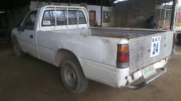 ขายเหมาแบบ ถูกๆครับ ISUZU มังกรทอง หัวเดียว กับ แคบ พร้อมใช้ครับ พี่น้อง ขายเหมาแบบ ถูกๆครับ ISUZU มังกรทอง หัวเดียว กับ แคบ พร้อมใช้ครับ พี่น้อง