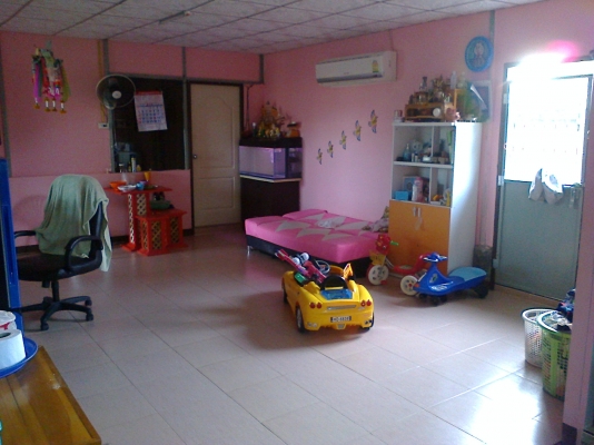 เซ้งหรือให้เช่า 180,000บ.-