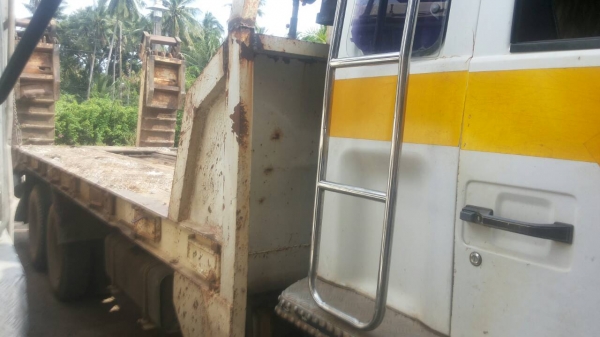 ขายด่วนครับ เทรลเลอร์ บรรทุกแม็ค ROCK175 สภาพพร้อมใช้ครับ